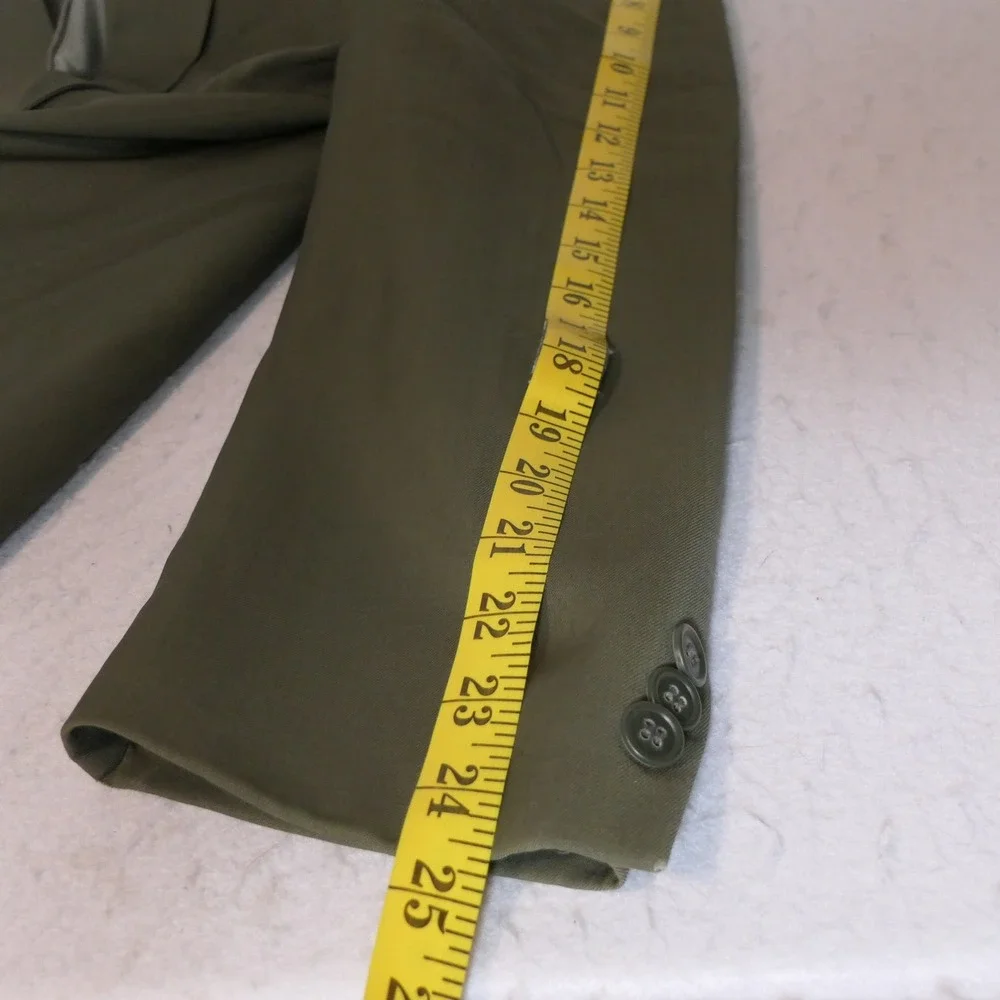 Oleg Cassini Mens Suit 43R Olive Green Wool Pleated Pants Dark Academia Earthy